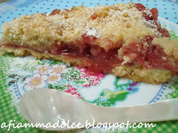 Erdbeer-streuselkuchen..Ovvero Torta crumble di fragole