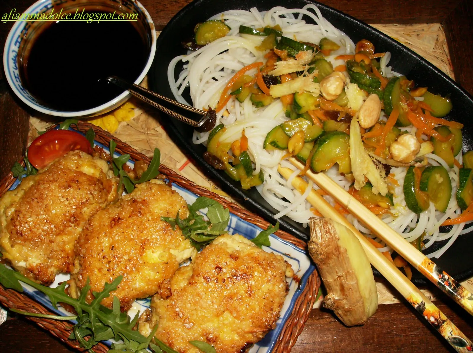 Involtini di pollo….apriti sesamo e spaghetti all’asiatica