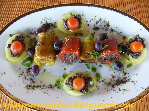 Involtini appetitosi ai peperoni