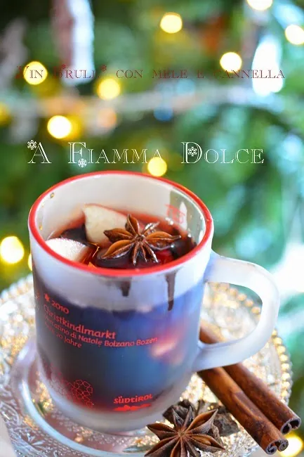 Vin brulé con mele e cannella