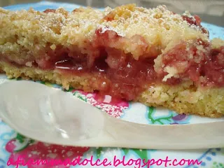 Erdbeer-streuselkuchen..Ovvero Torta crumble di fragole