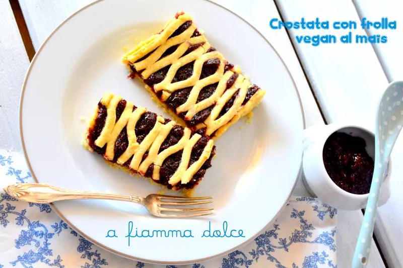Crostata ai mirtilli con frolla vegan al mais