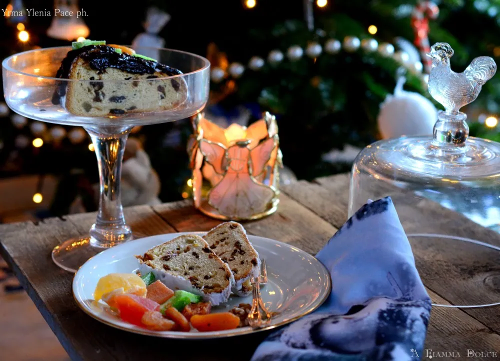 Weihnachtliches Früchtebrot
